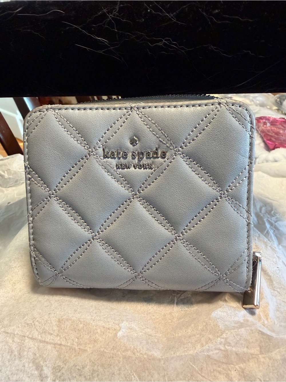 kate spade Quilted Leather Zip Wallet in Light Gray